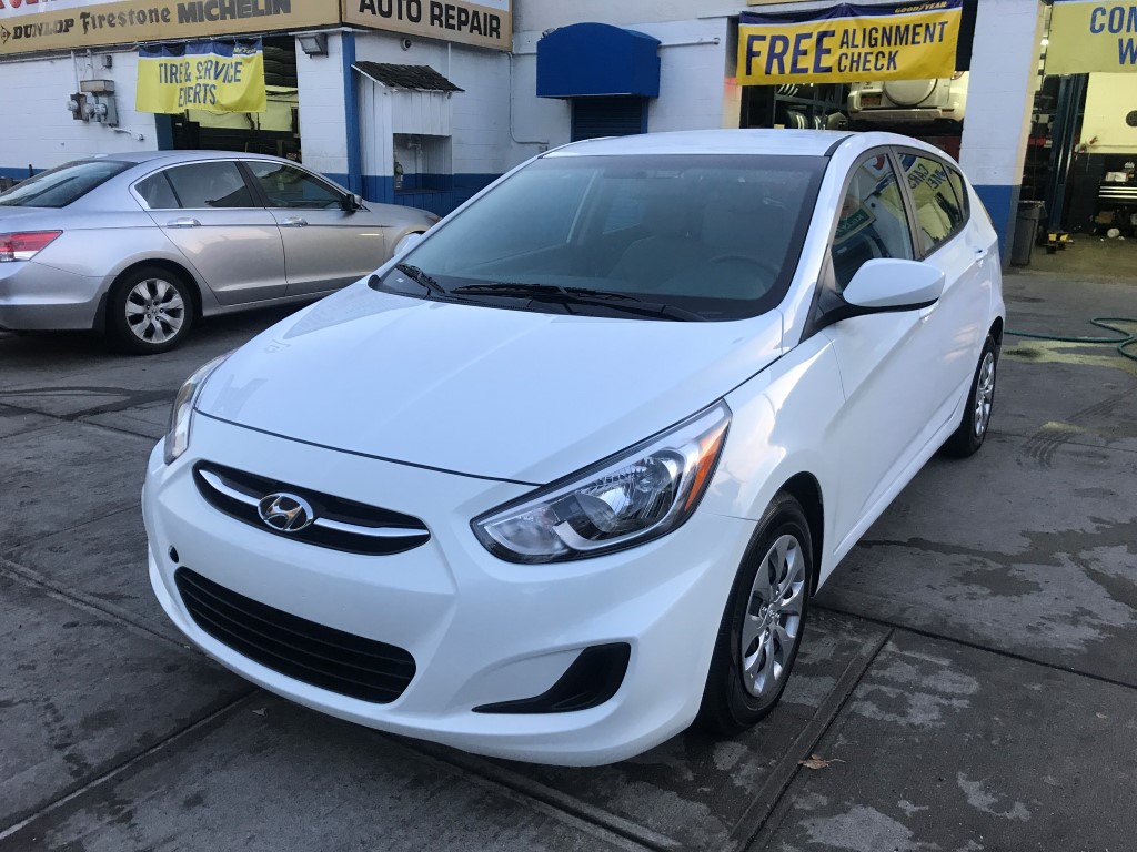 Used Car - 2017 Hyundai Accent SE for Sale in Staten Island, NY