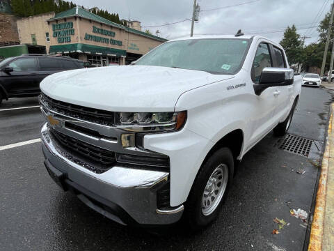 Used Car - 2020 Chevrolet Silverado 1500 LT for Sale in Staten Island, NY