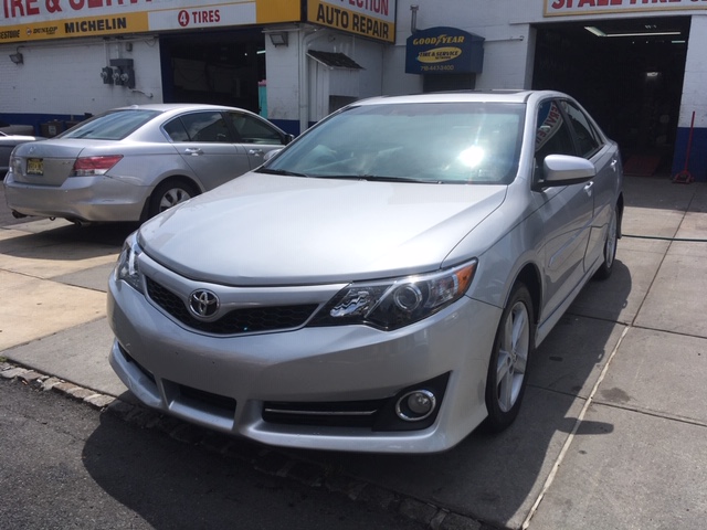 Used Car - 2014 Toyota Camry SE for Sale in Staten Island, NY