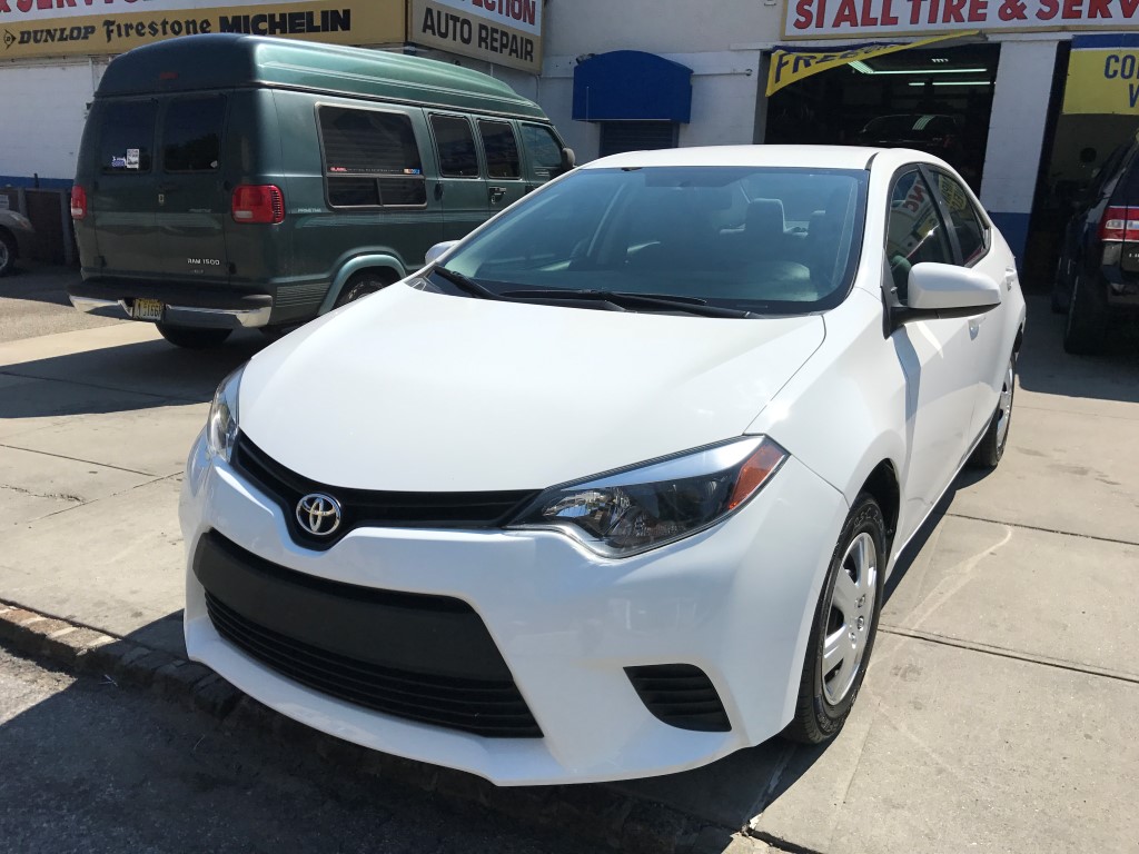 Used Car - 2015 Toyota Corolla LE for Sale in Staten Island, NY