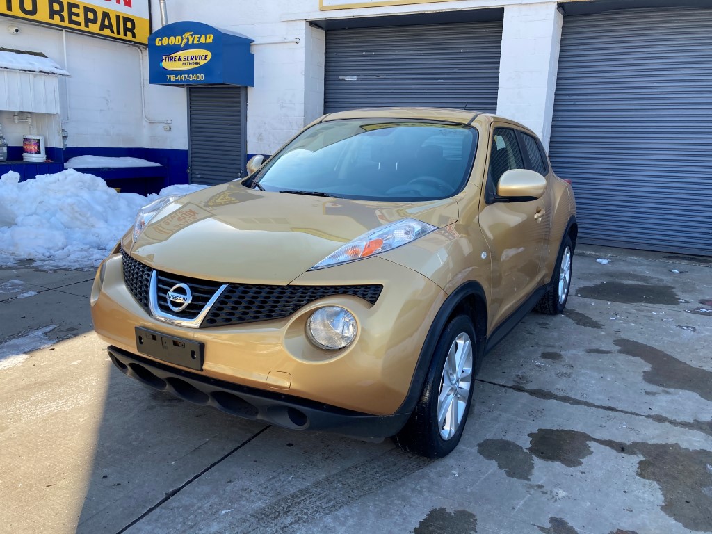 Used Car - 2014 Nissan Juke S for Sale in Staten Island, NY