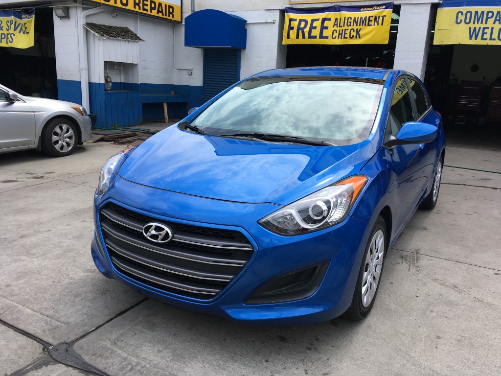 Used Car - 2017 Hyundai Elantra GT for Sale in Staten Island, NY