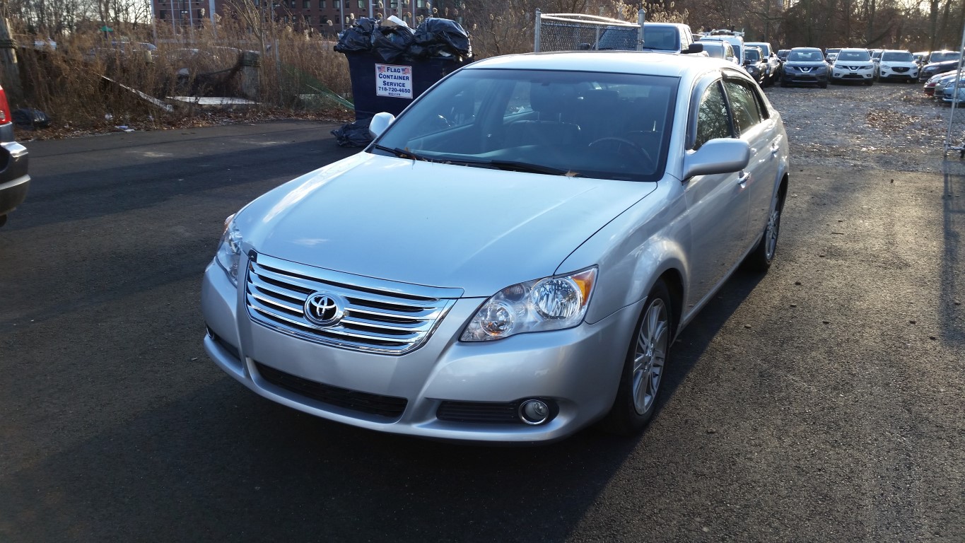 Used Car - 2010 Toyota Avalon Limited for Sale in Staten Island, NY