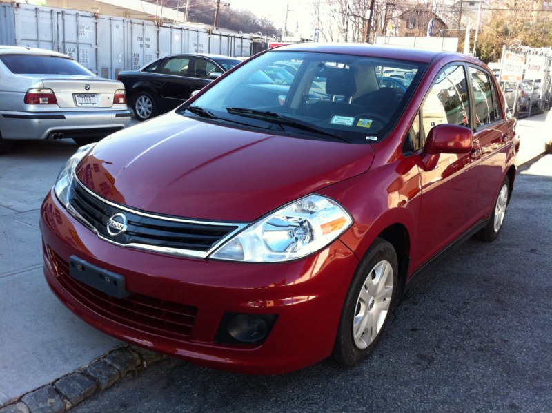 Used Car - 2010 Nissan Versa for Sale in Staten Island, NY