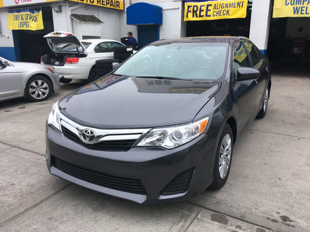 Used Car - 2014 Toyota Camry LE for Sale in Staten Island, NY