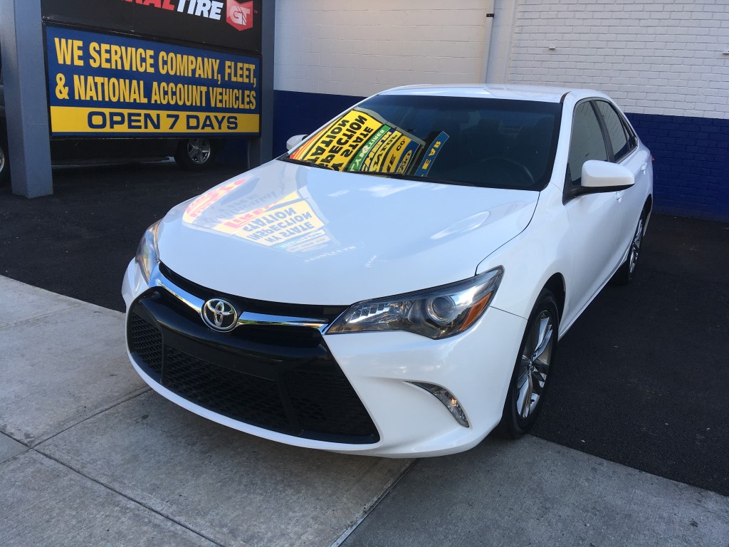 Used Car - 2017 Toyota Camry SE for Sale in Staten Island, NY