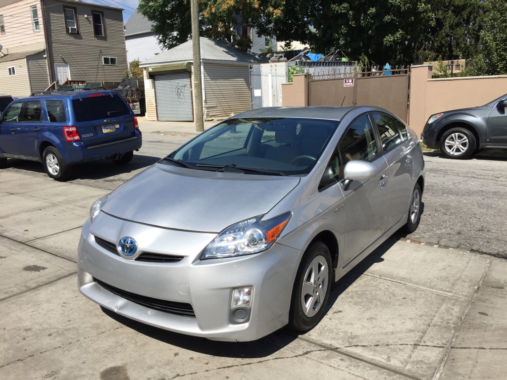 Used 2011 Toyota Prius Hatchback 6,690.00