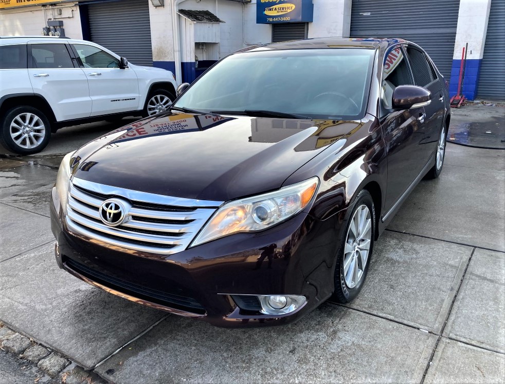 Used Car - 2011 Toyota Avalon Limited for Sale in Staten Island, NY