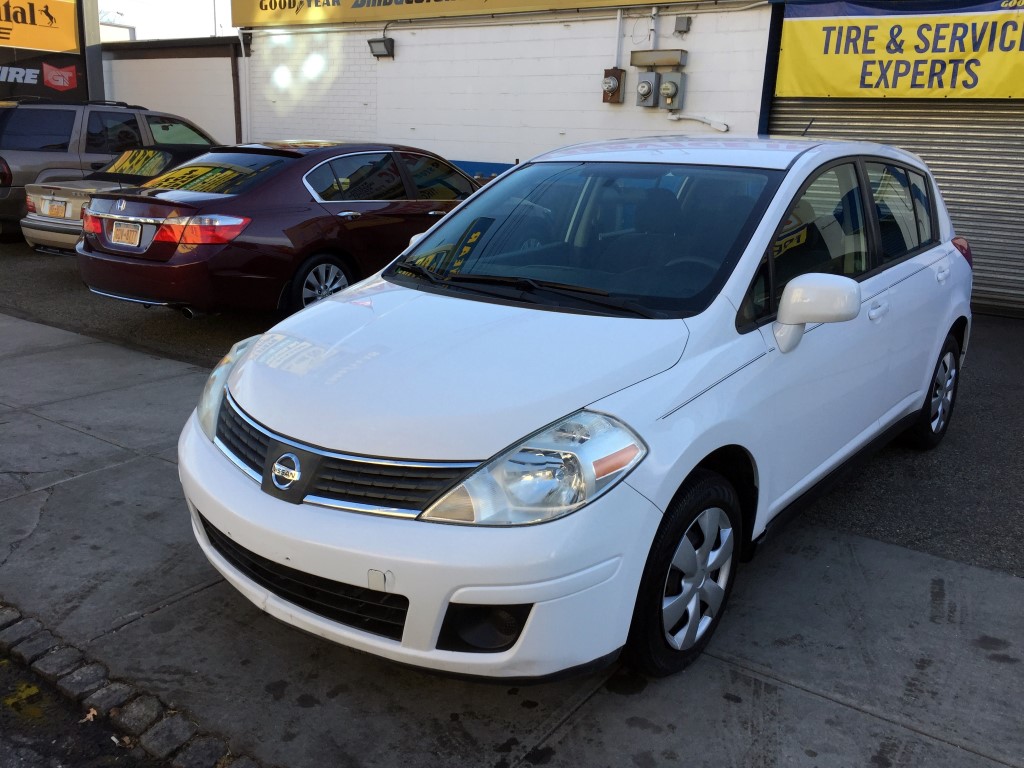 Used Car - 2009 Nissan Versa for Sale in Staten Island, NY