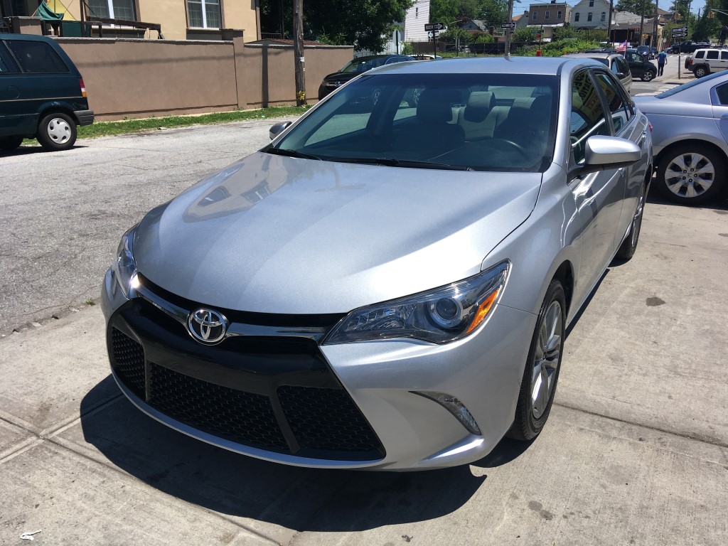 Used Car - 2017 Toyota Camry SE for Sale in Staten Island, NY