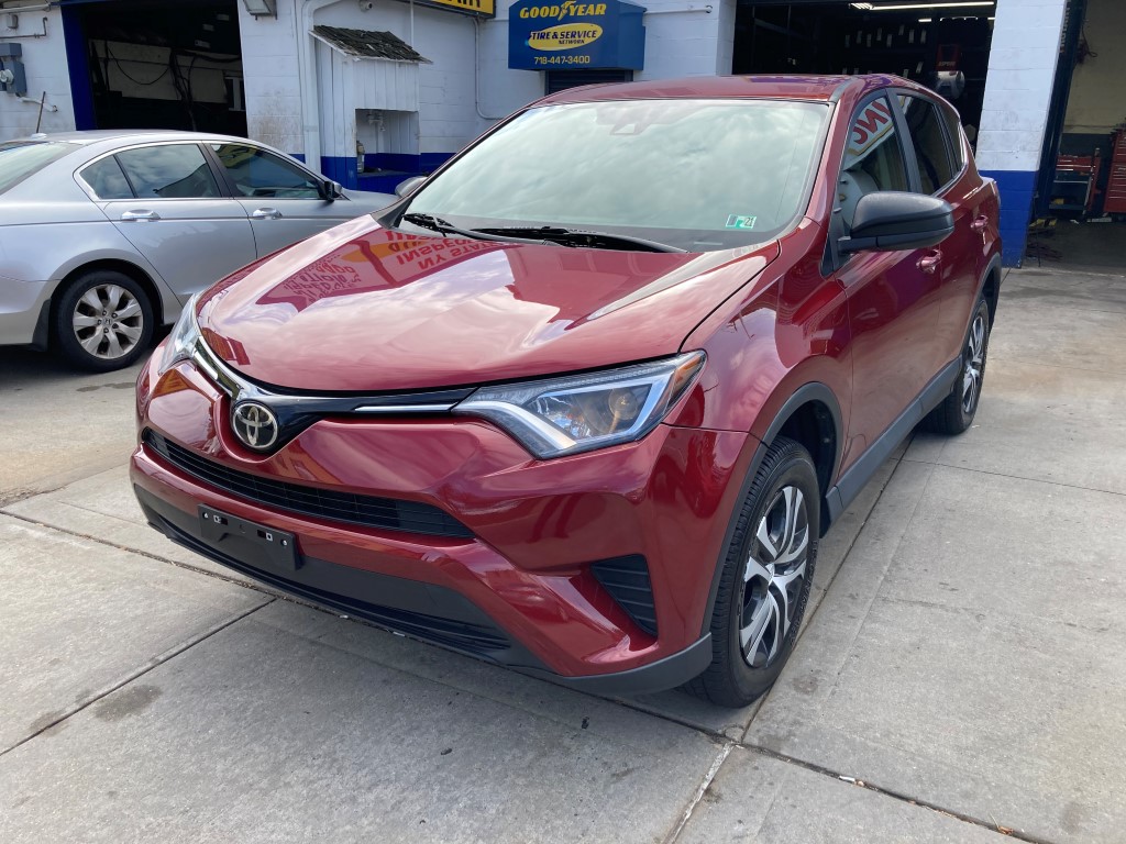 Used Car - 2018 Toyota RAV4 LE for Sale in Staten Island, NY