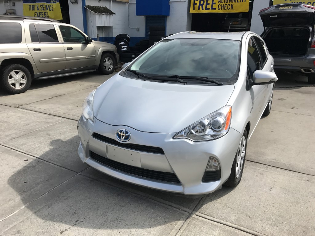 Used Car - 2012 Toyota Prius C for Sale in Staten Island, NY