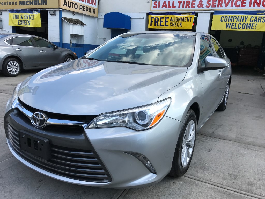 Used 2016 Toyota Camry LE Sedan 12,990.00