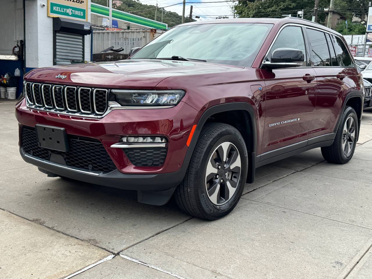 Used Car - 2021 Jeep Grand Cherokee for Sale in Staten Island, NY