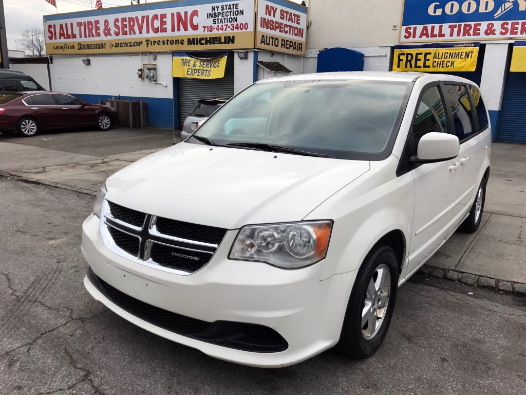 Used Car - 2011 Dodge GRAND CARAVAN  MAINSTREET for Sale in Staten Island, NY