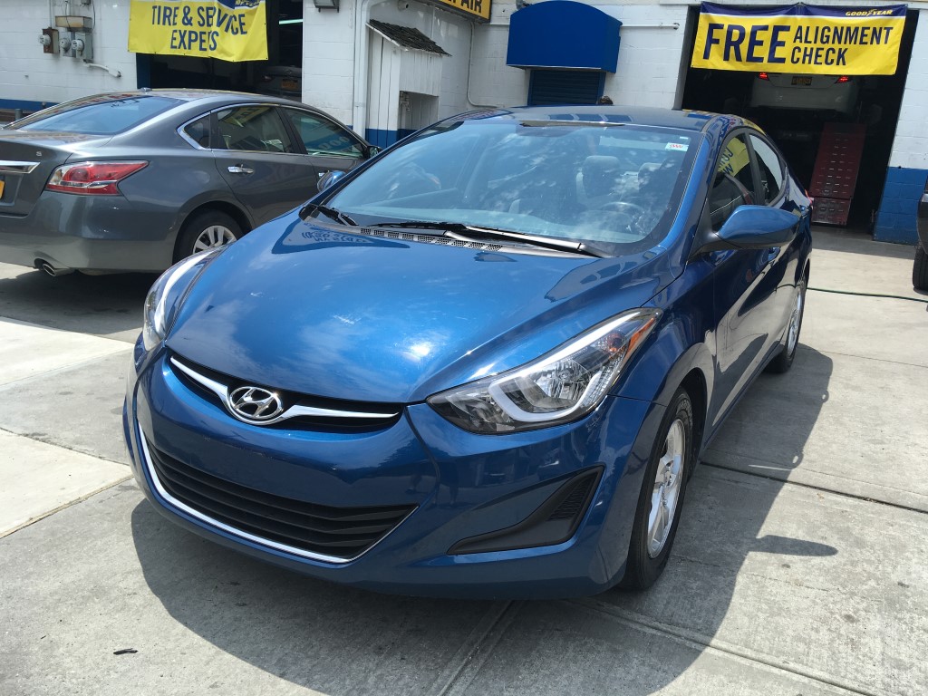 Used Car - 2016 Hyundai Elantra SE for Sale in Staten Island, NY