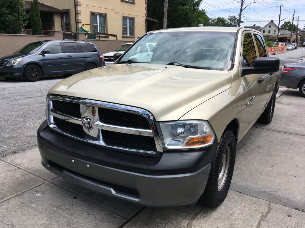 Used Car - 2011 RAM 1500 ST Crew Cab for Sale in Staten Island, NY
