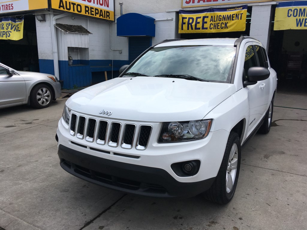 Used 2016 Jeep Compass 4x4 SUV 12,990.00