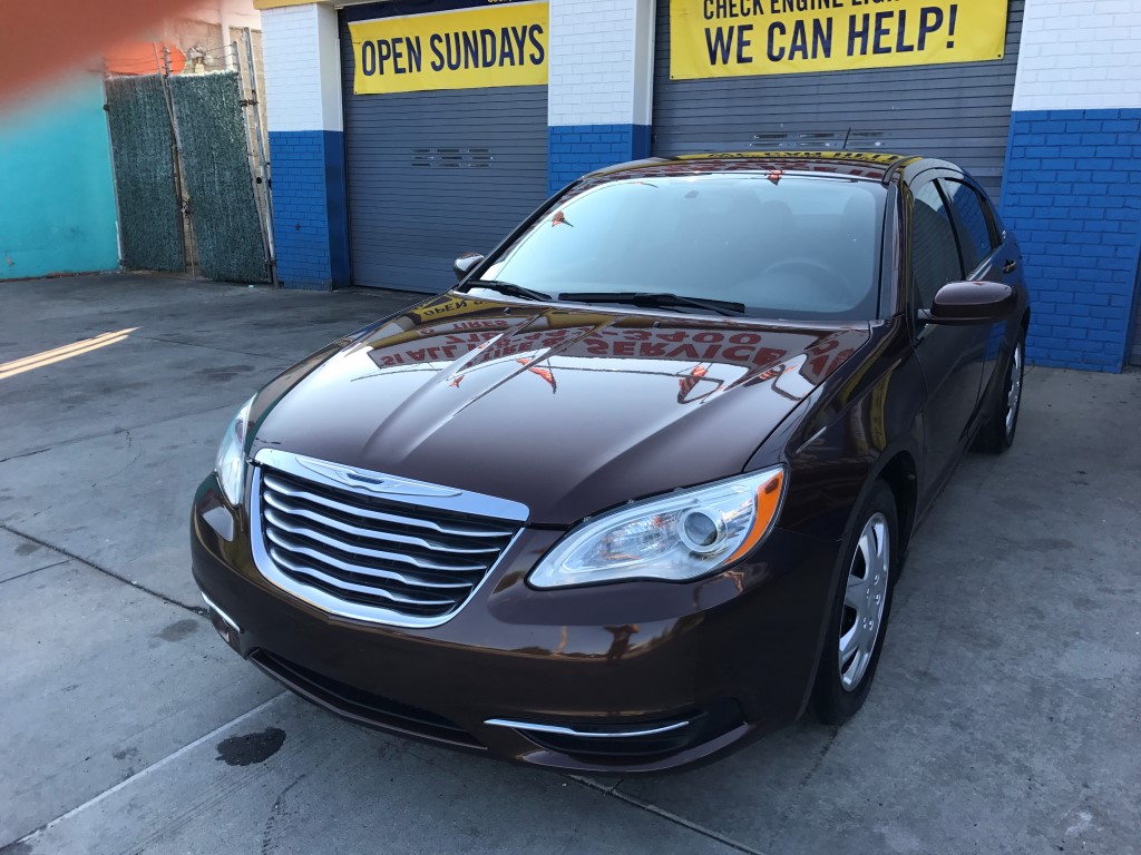 Used Car for sale - 2013 200 Chrysler  in Staten Island, NY