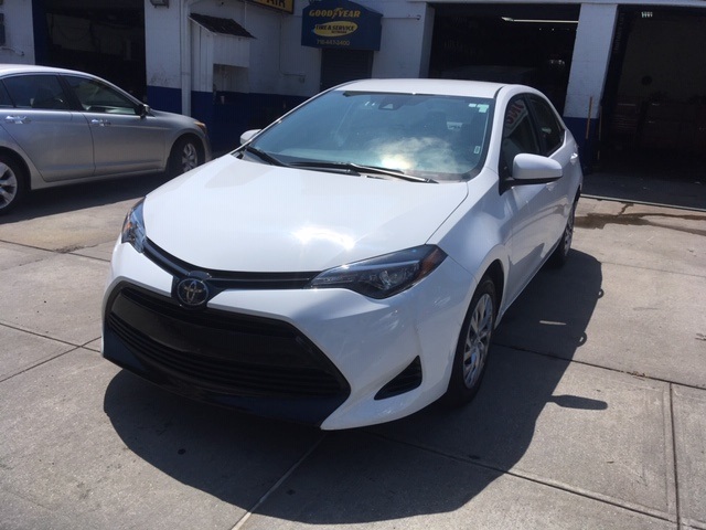 Used Car - 2018 Toyota Corolla LE for Sale in Staten Island, NY