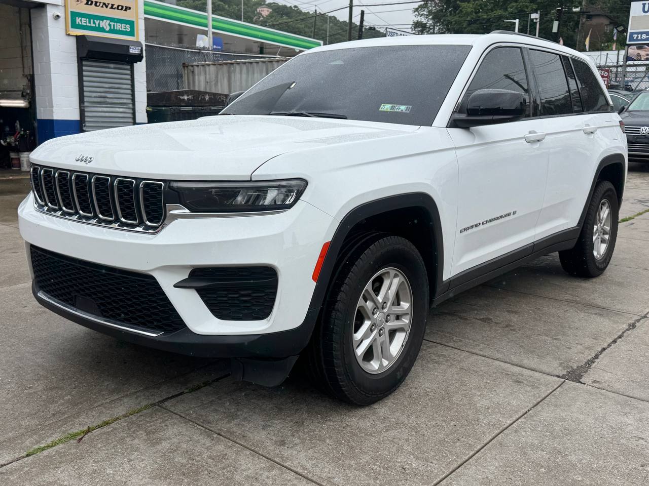 Used Car - 2021 Jeep Grand Cherokee Laredo 4x4 for Sale in Staten Island, NY