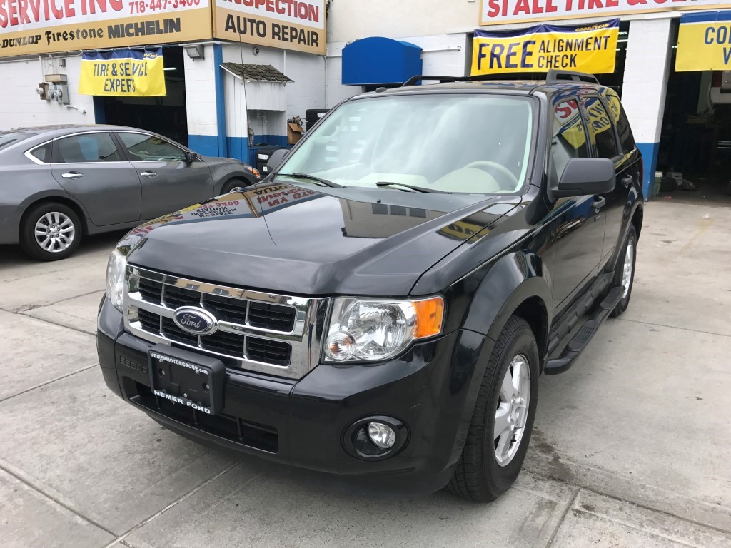 Used Car - 2010 Ford Escape XLT for Sale in Staten Island, NY