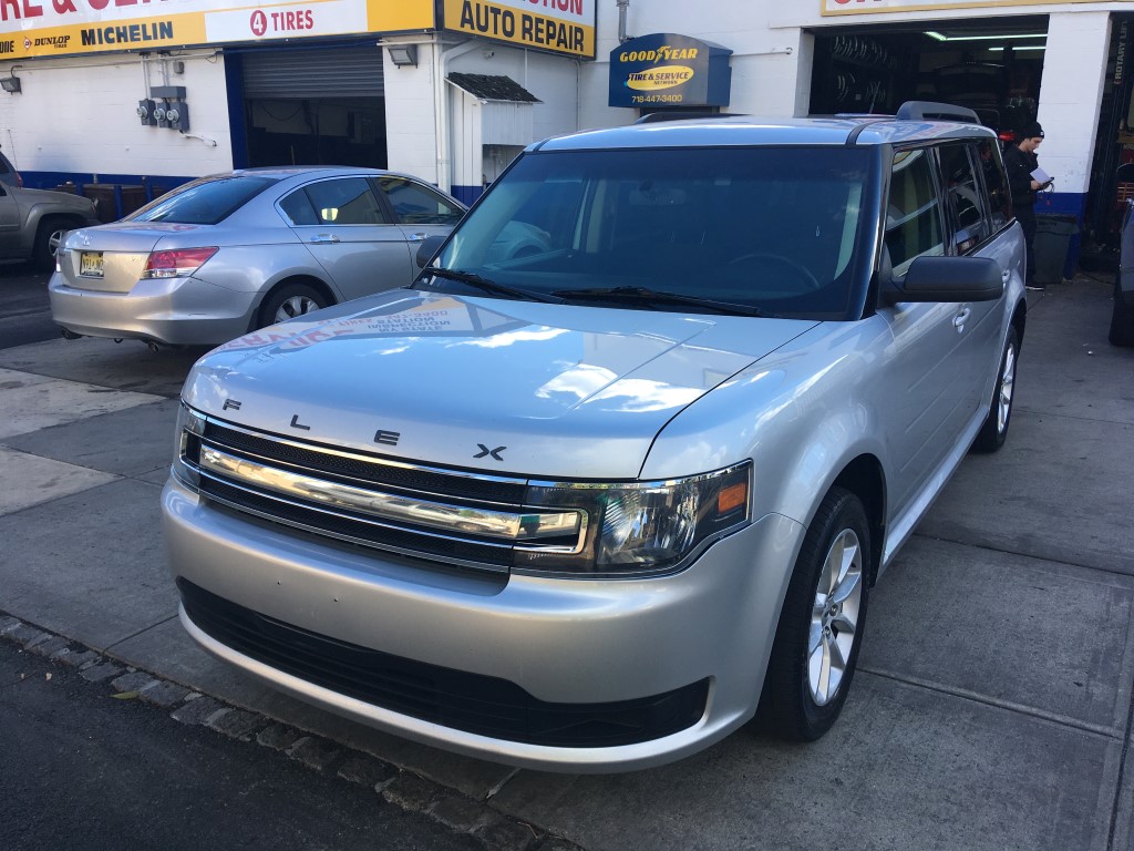 Used Car - 2016 Ford Flex SE for Sale in Staten Island, NY