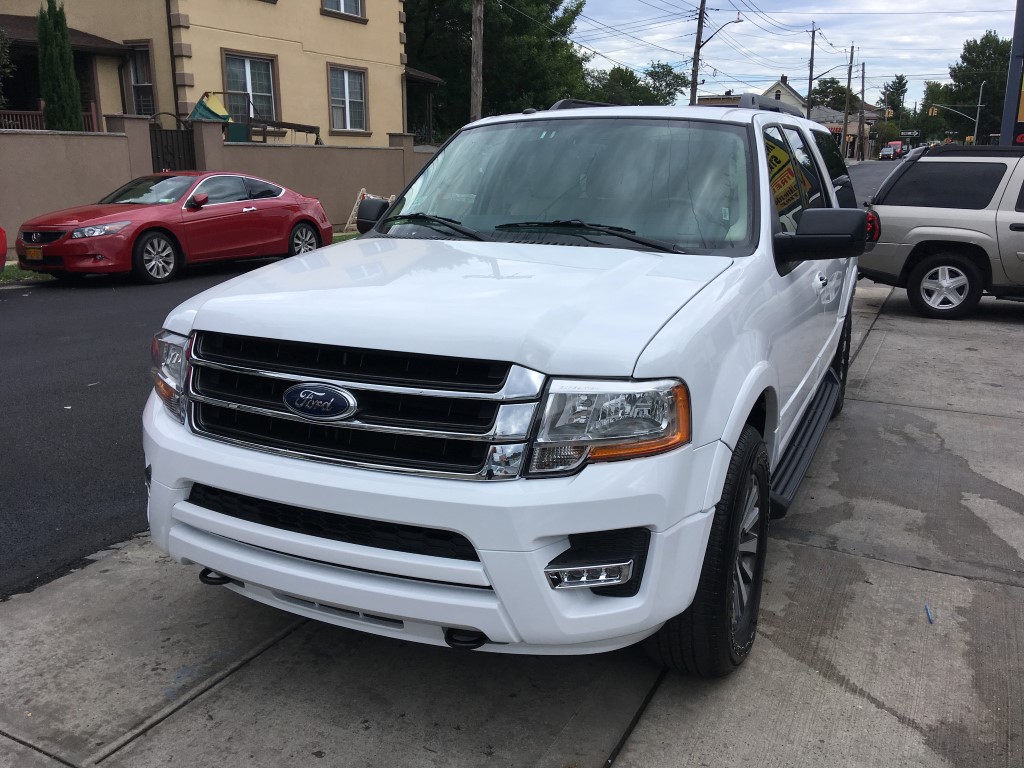 Used Car - 2017 Ford Expedition EL XLT 4x4 for Sale in Staten Island, NY