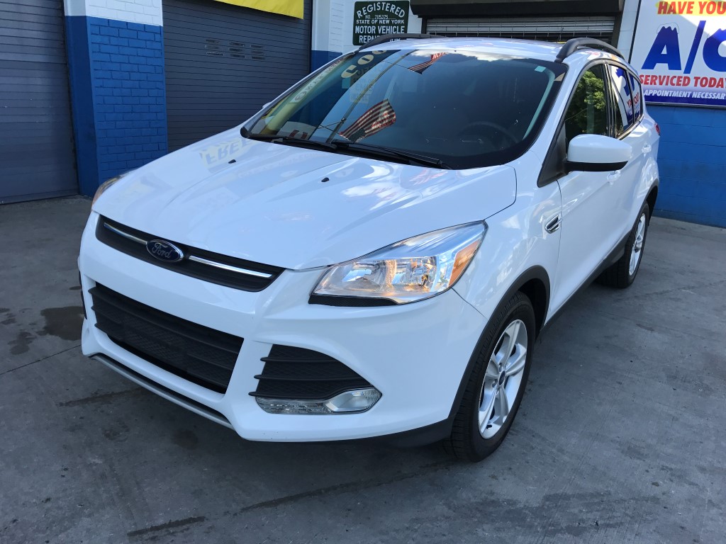 Used Car - 2015 Ford Escape SE for Sale in Staten Island, NY