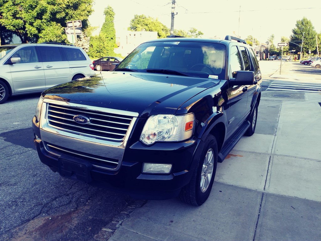 Used Car - 2008 Ford Explorer XLT for Sale in Staten Island, NY