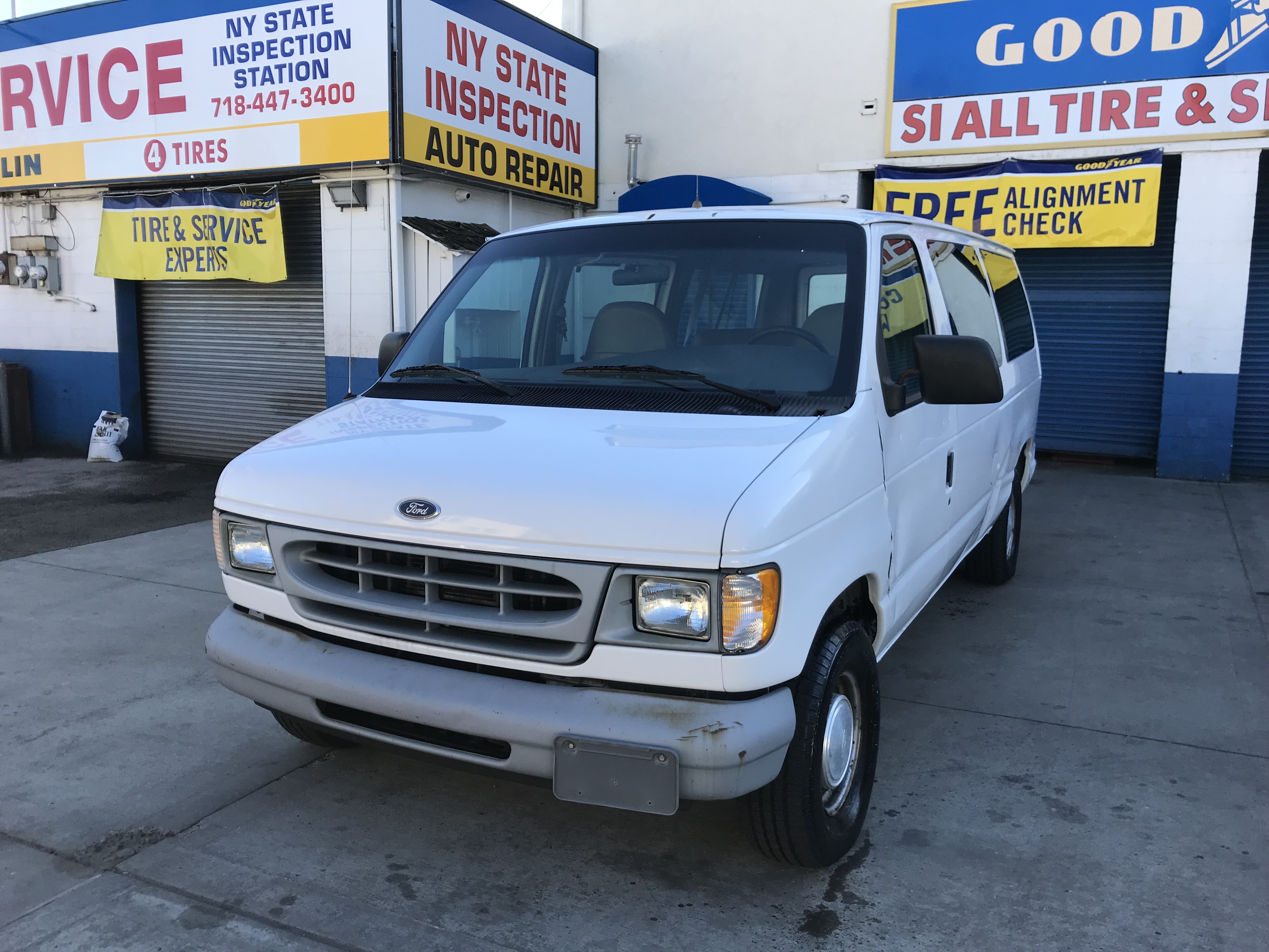 Used Car - 1999 Ford E-150 Econoline XL for Sale in Staten Island, NY