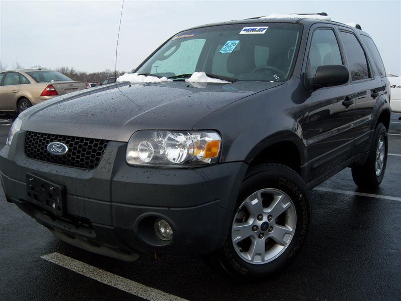 Used Car - 2005 Ford Escape XLT for Sale in Brooklyn, NY