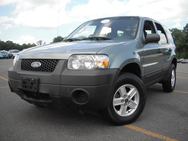 Used Car - 2006 Ford Escape XLS for Sale in Brooklyn, NY