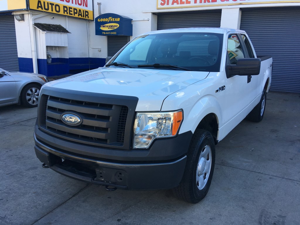 Used Car - 2009 Ford F-150 XL 4x4 SuperCab for Sale in Staten Island, NY