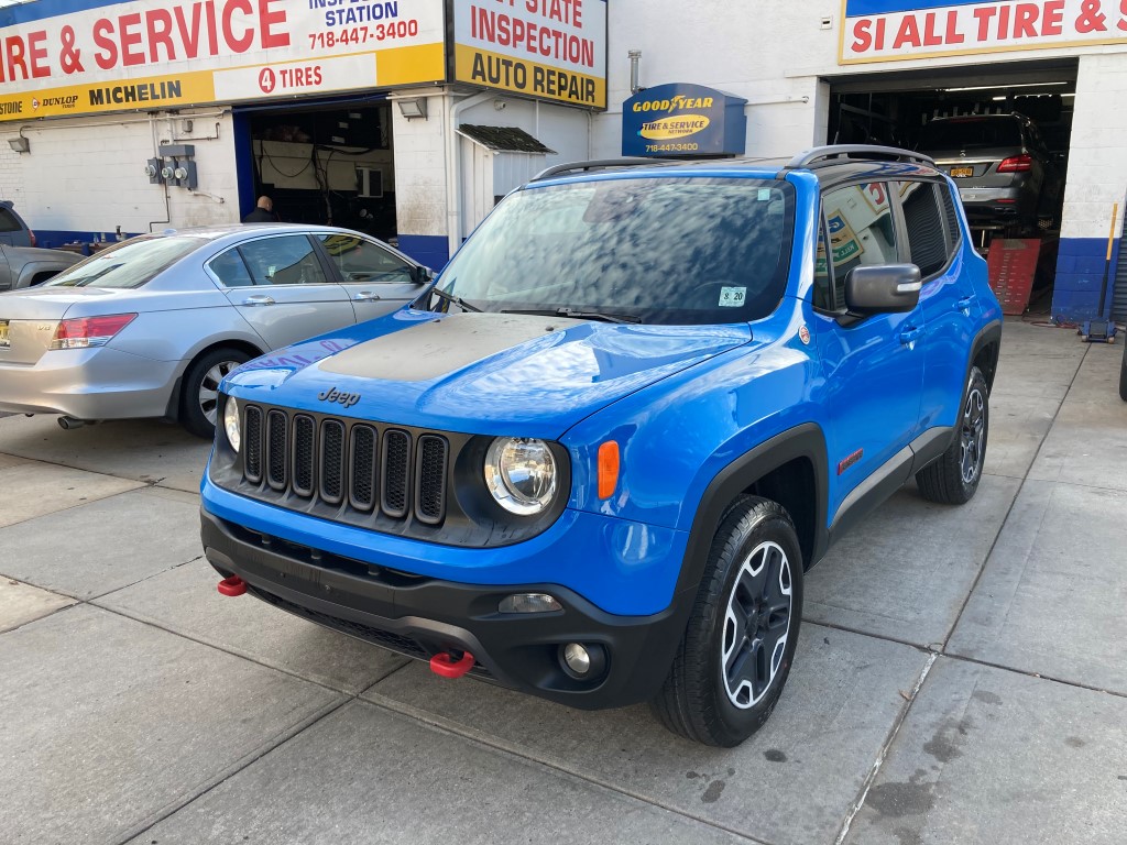 Used Car - 2015 Jeep Renegade Trailhawk 4x4 for Sale in Staten Island, NY