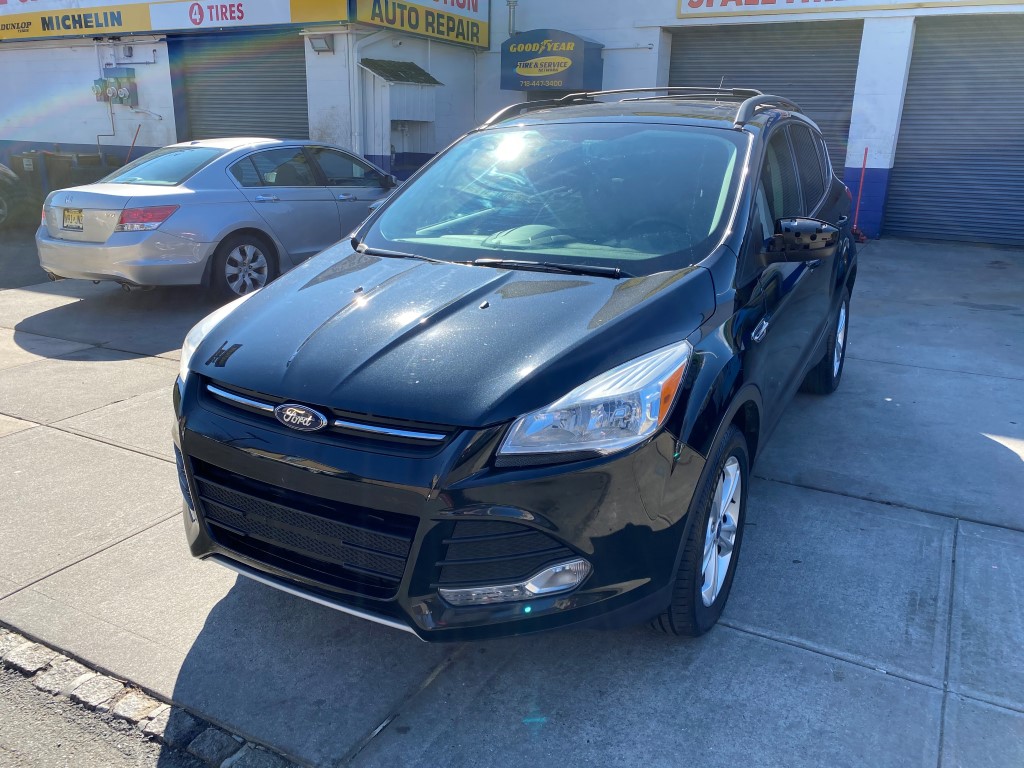 Used Car - 2013 Ford Escape SE AWD for Sale in Staten Island, NY