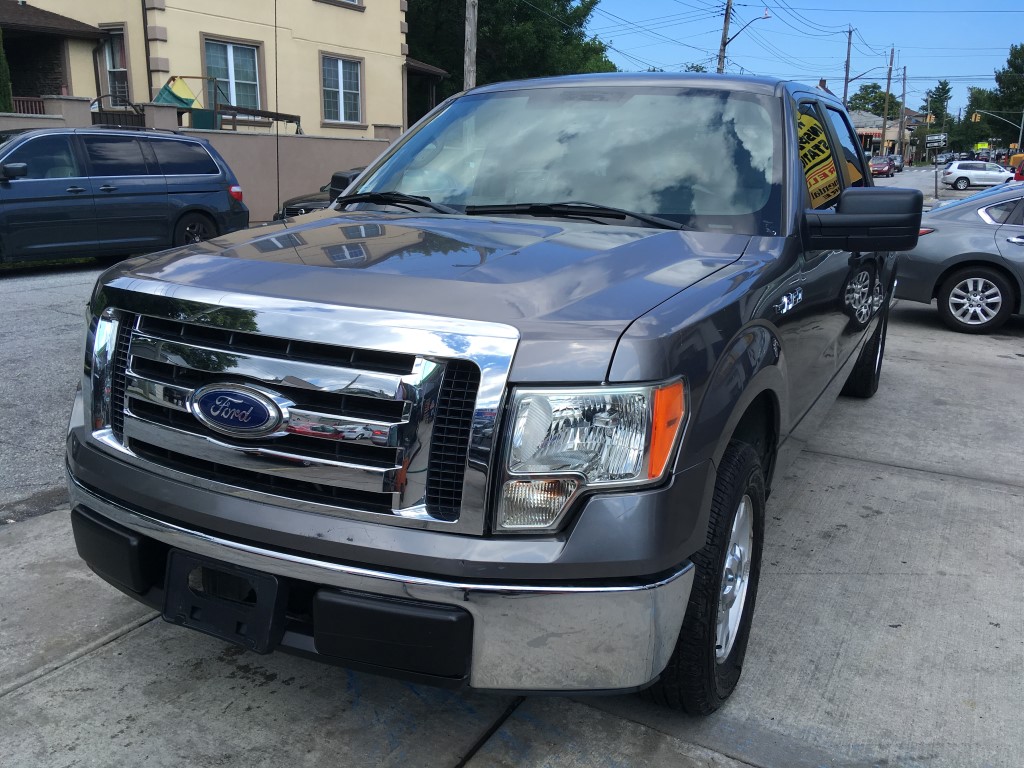 Used Car - 2010 Ford F-150 XLT Crew Cab for Sale in Staten Island, NY