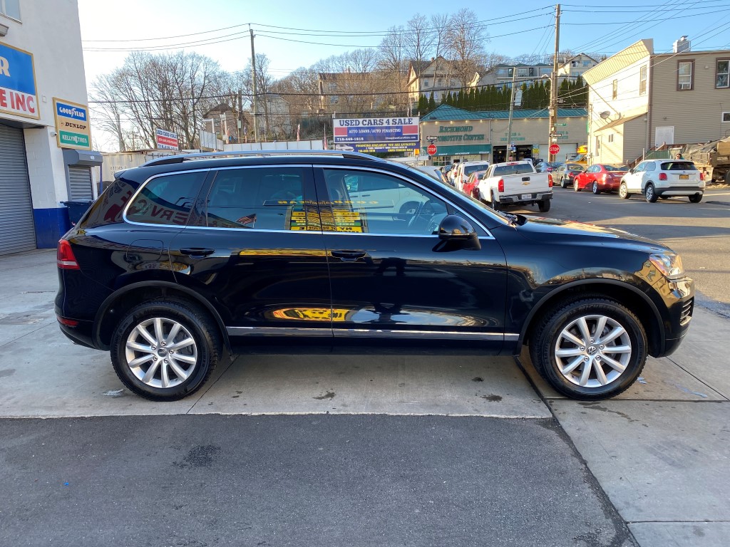 Used - Volkswagen Touareg TDI Sport AWD SUV for sale in Staten Island NY