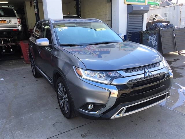 Used - Mitsubishi Outlander SEL AWD SUV for sale in Staten Island NY