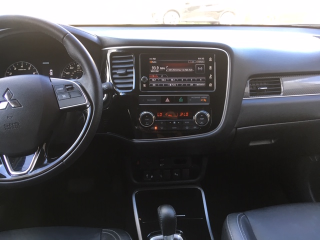 Used - Mitsubishi Outlander SEL AWD SUV for sale in Staten Island NY