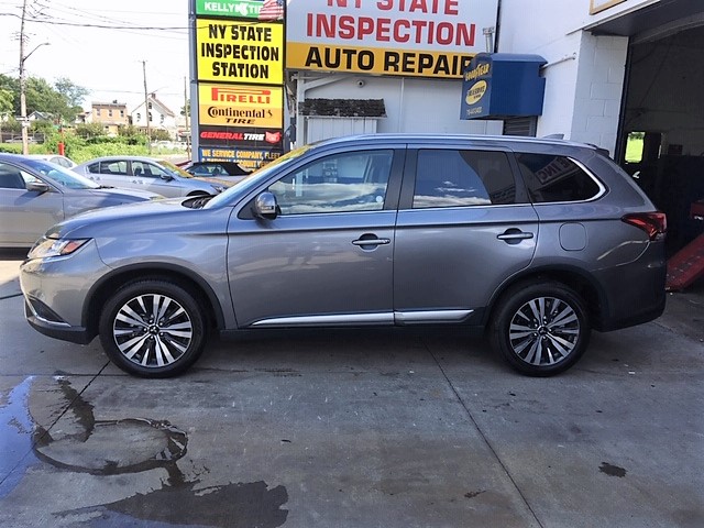 Used - Mitsubishi Outlander SEL AWD SUV for sale in Staten Island NY