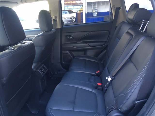 Used - Mitsubishi Outlander SEL AWD SUV for sale in Staten Island NY