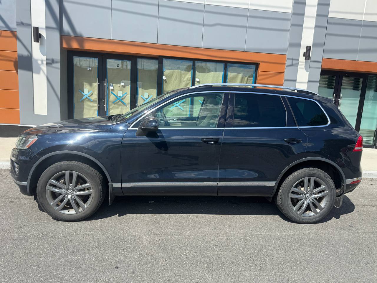 Used - Volkswagen Touareg V6 Lux SUV for sale in Staten Island NY
