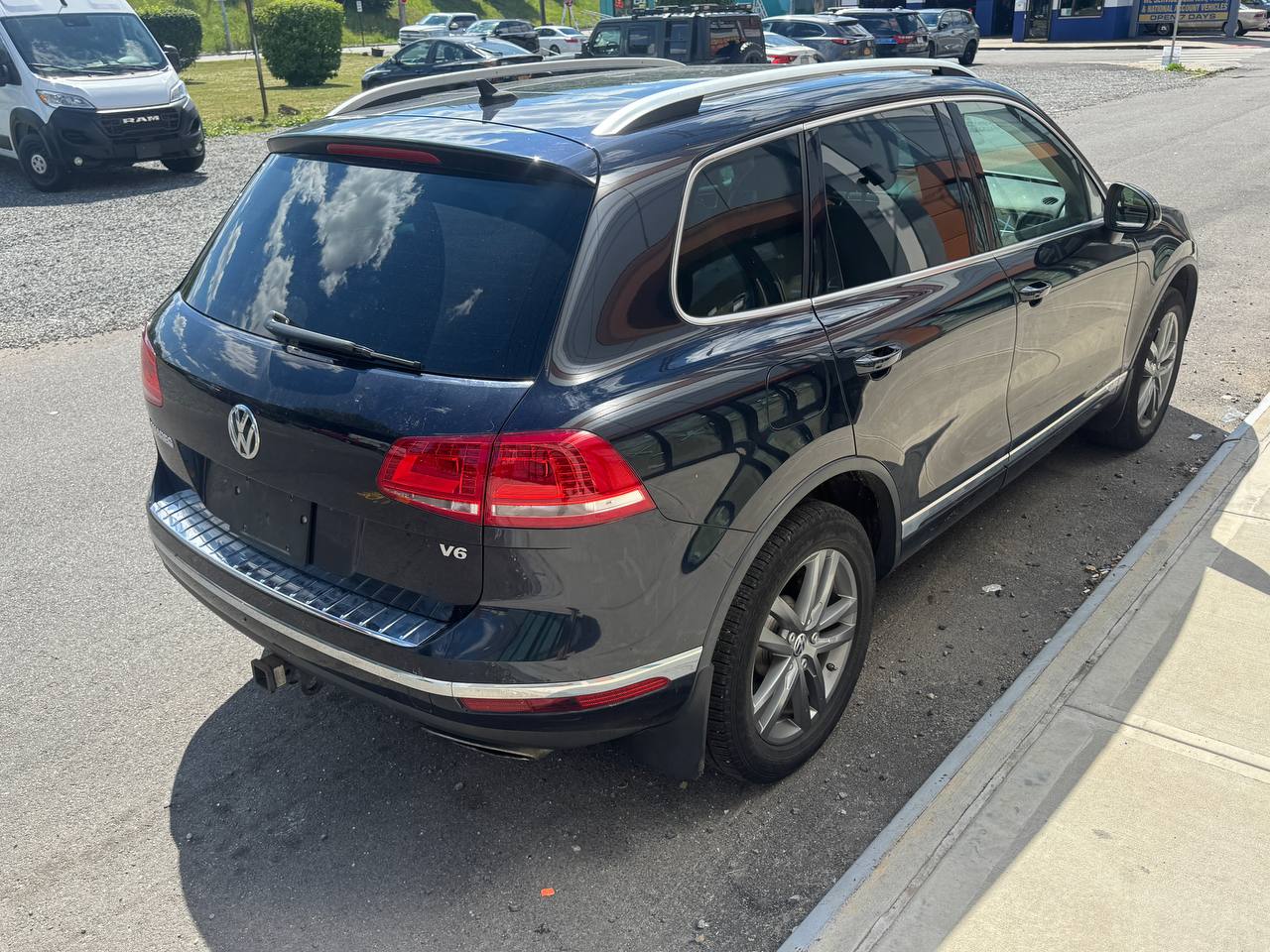 Used - Volkswagen Touareg V6 Lux SUV for sale in Staten Island NY