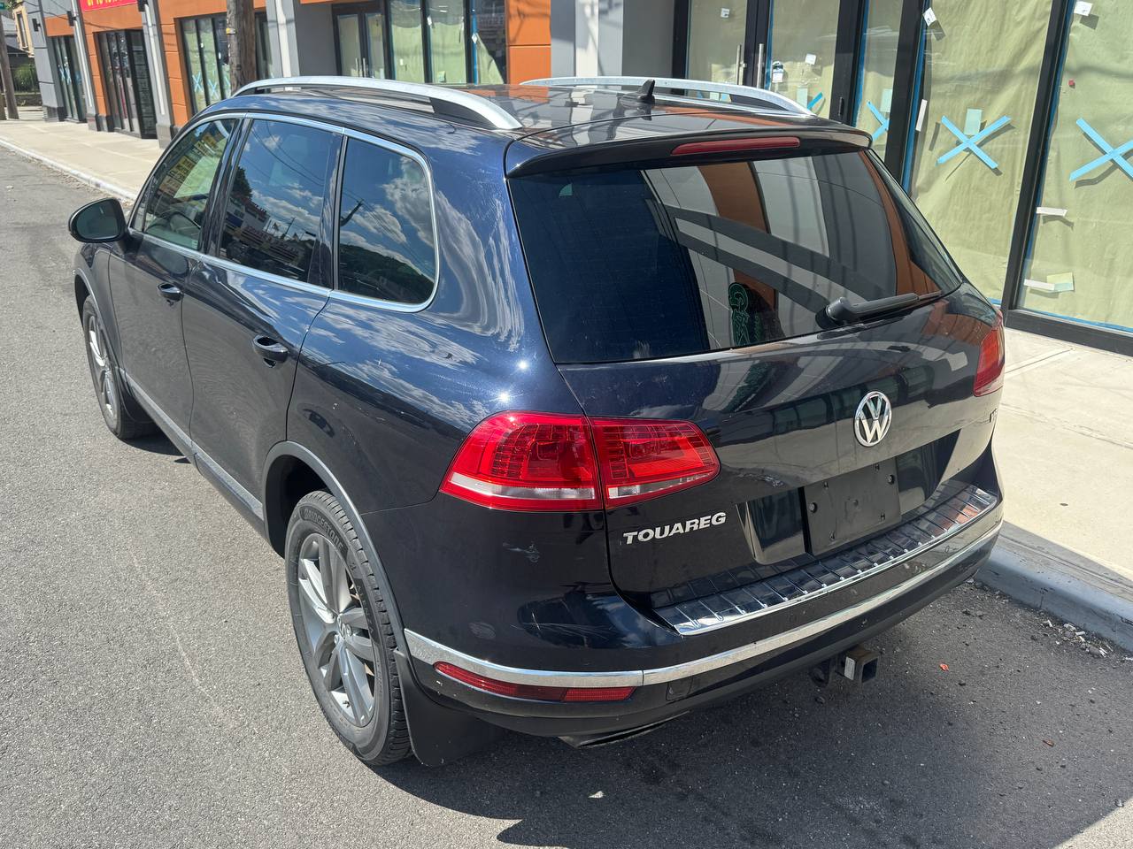 Used - Volkswagen Touareg V6 Lux SUV for sale in Staten Island NY