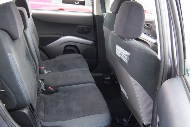 Pre-owned Car OutlanderMitsubishi