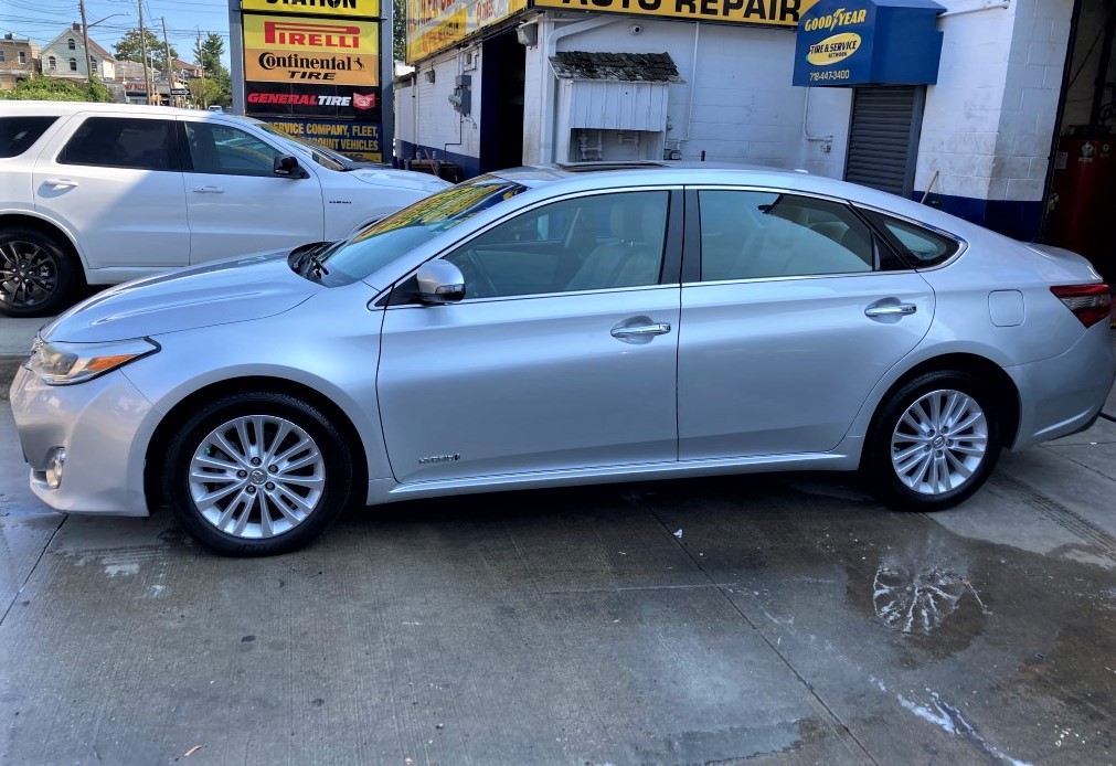 Used - Toyota Avalon Hybrid XLE Touring Sedan for sale in Staten Island NY