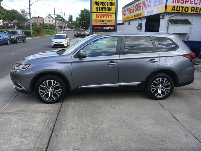 Used - Mitsubishi Outlander SE AWD SUV for sale in Staten Island NY