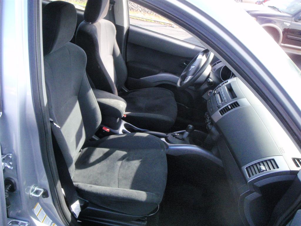 Pre-owned Car OutlanderMitsubishi