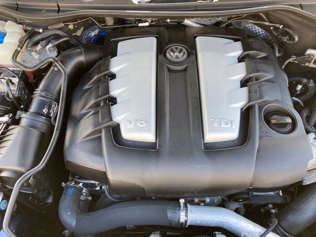 Used - Volkswagen Touareg TDI Lux AWD SUV for sale in Staten Island NY